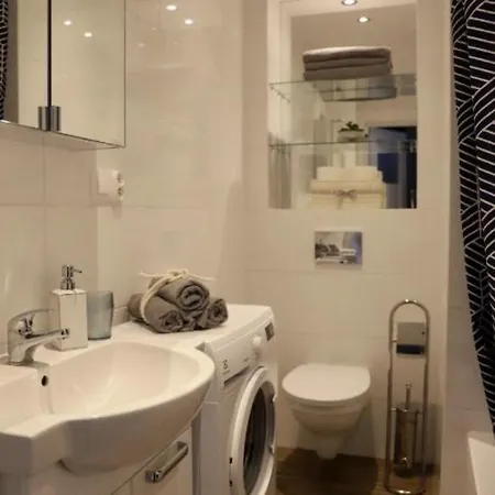 Mieszkanie Blisko Plazy Brzezno Apartment